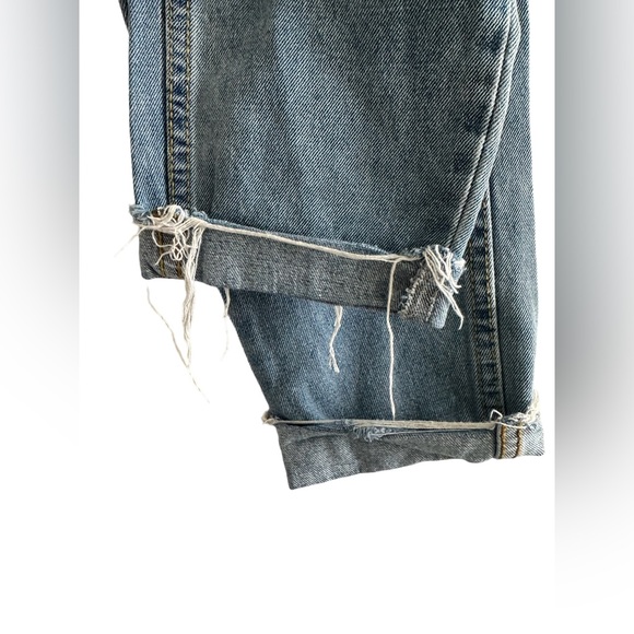 Momokrom Size 8 ankle cropped Ripped Jeans - Picture 3 of 5